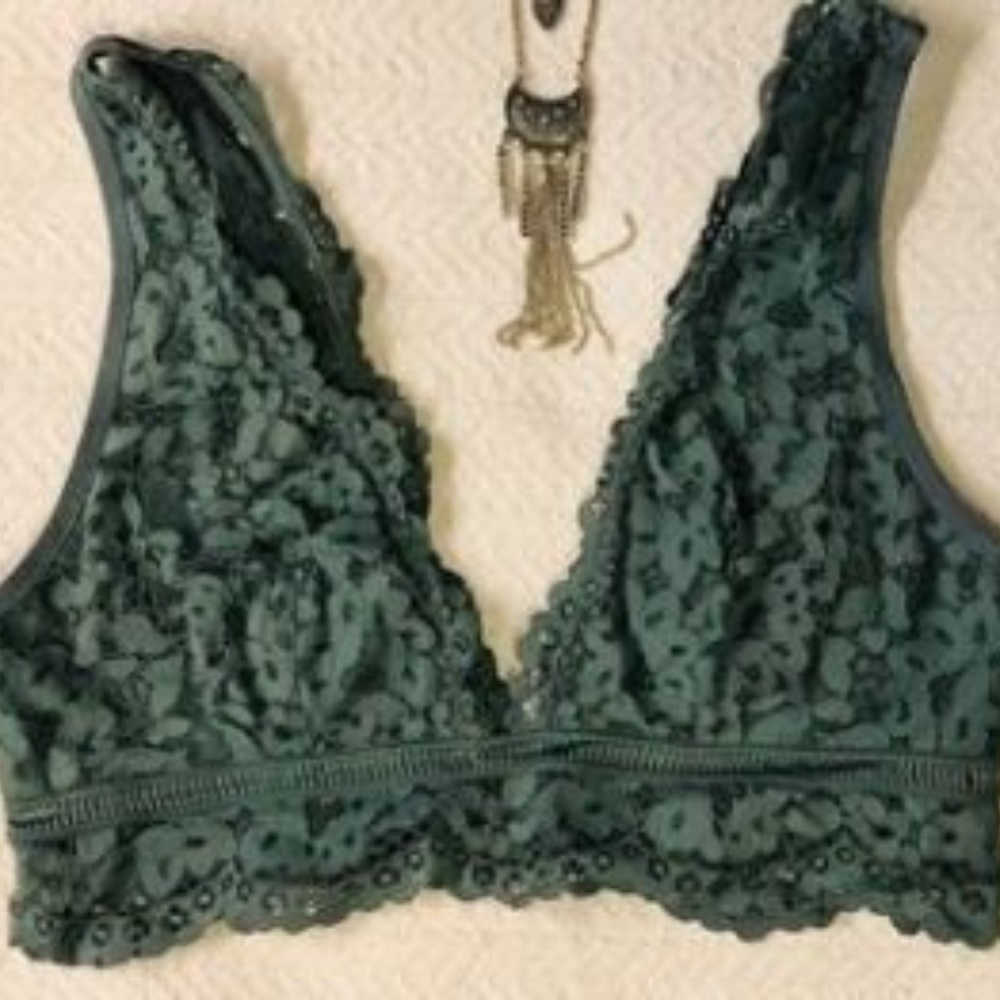 Victoria's Secret Dusty Green Lace Bralette - M